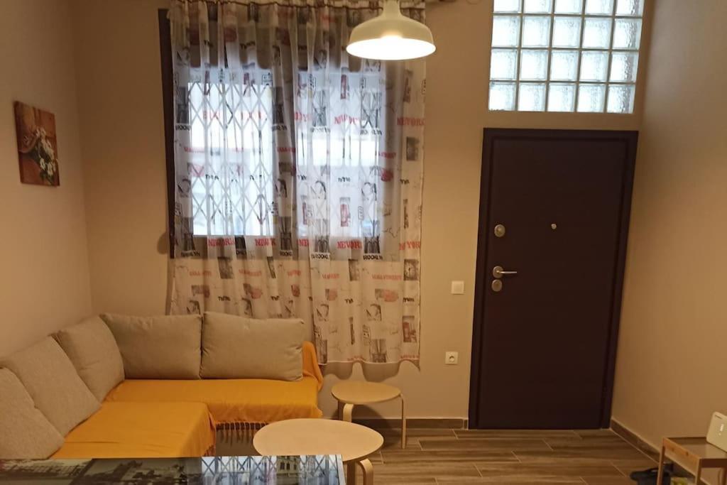Modern Cozy Appartment In Thessaloniki Exterior foto